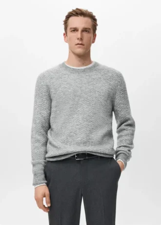 Pletený pruhovaný svetr Pletený pruhovaný svetr