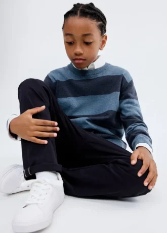 Pletený pruhovaný svetr