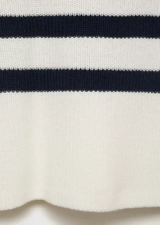 Pletený pruhovaný svetr