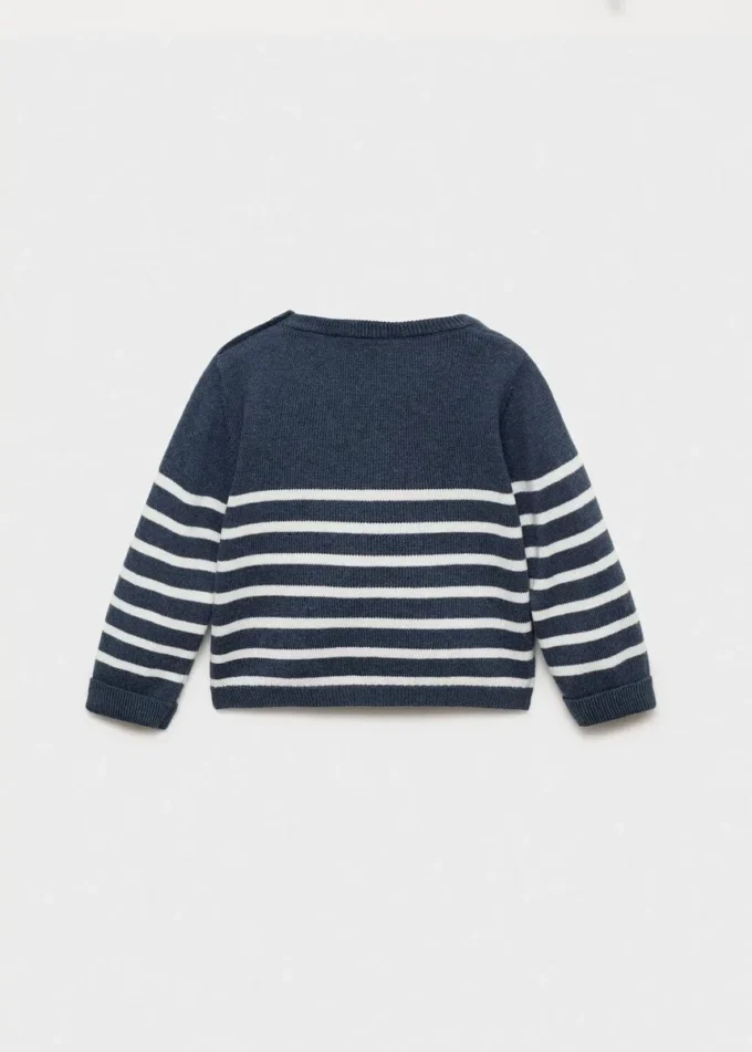 Pletený pruhovaný svetr Pletený pruhovaný svetr
