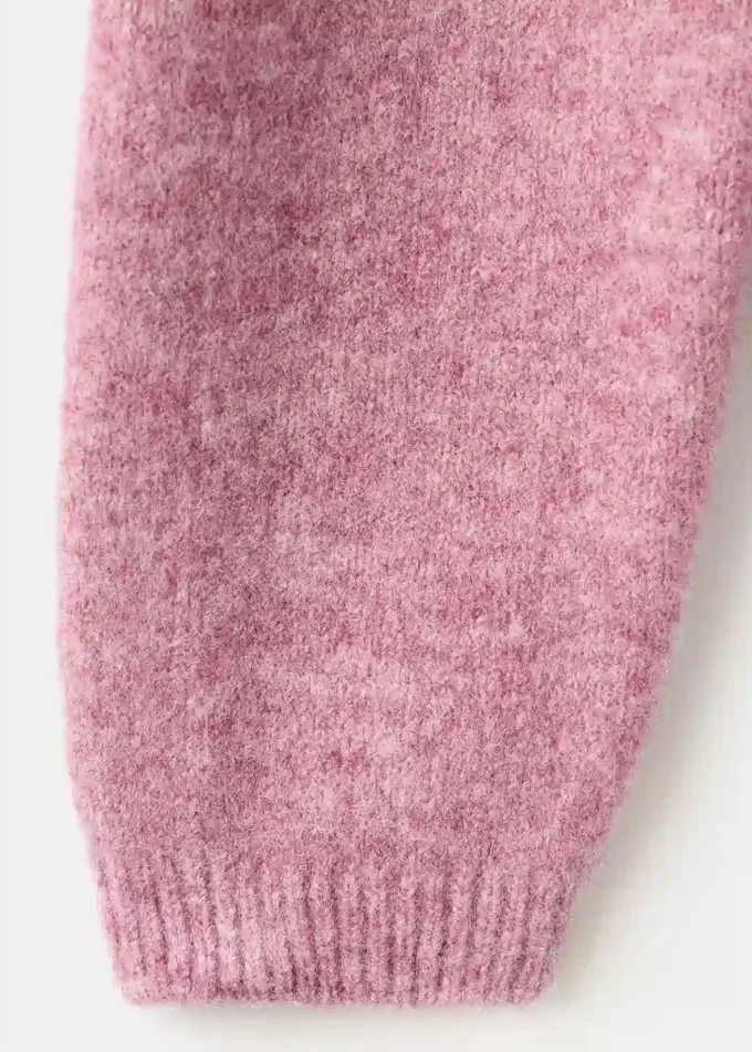 Pletený svetr Pletený svetr