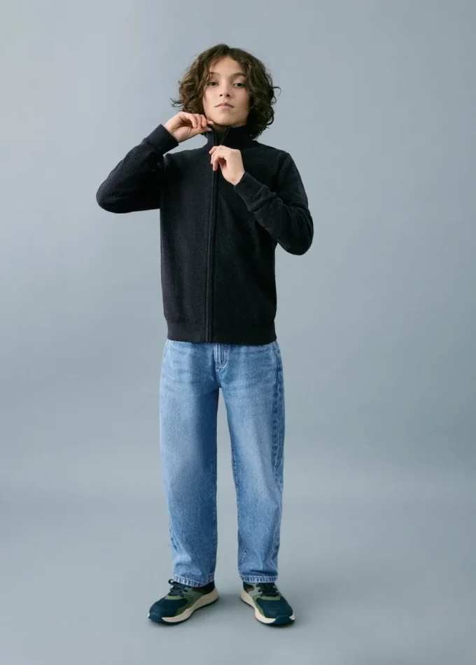 Pletený svetr na zip