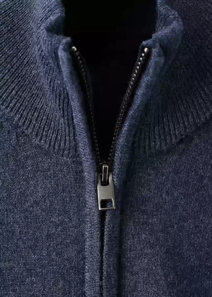 Pletený svetr na zip Pletený svetr na zip