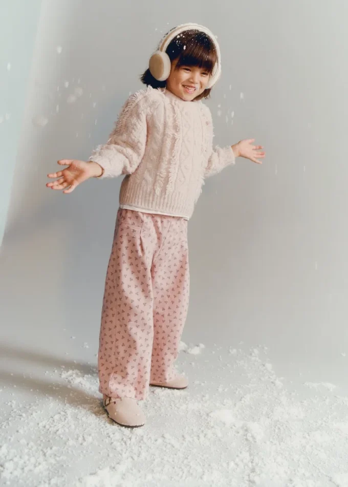 Rovné kalhoty s květinovým vzorem Rovné kalhoty s květinovým vzorem