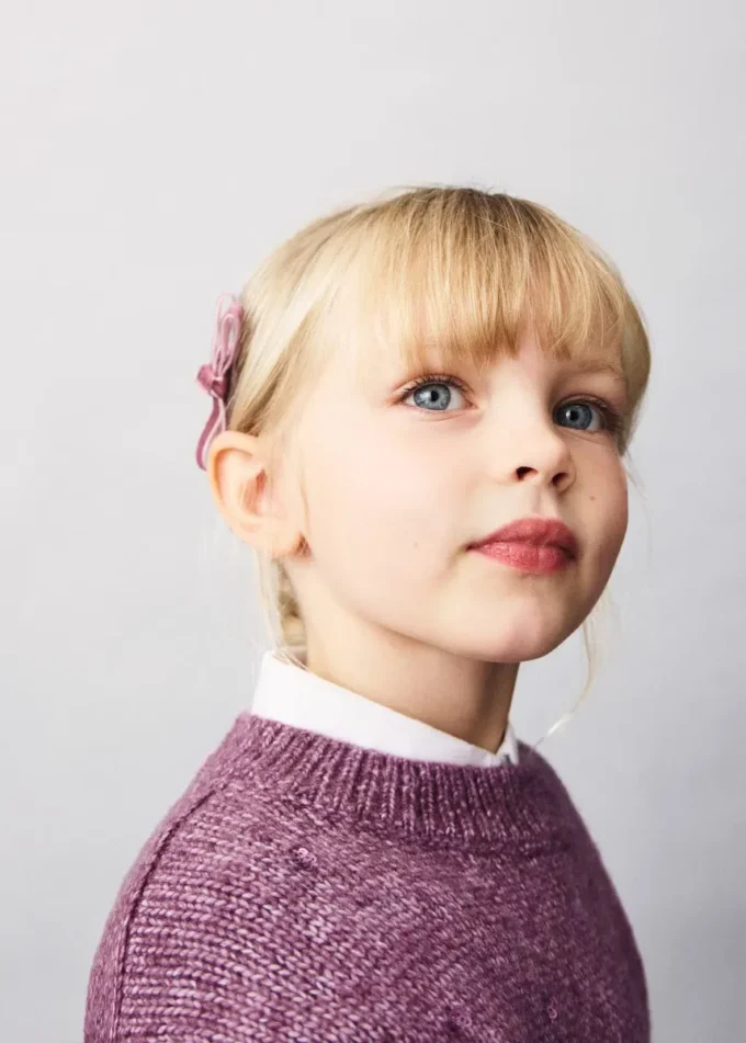 Pletený svetr s flitry Pletený svetr s flitry