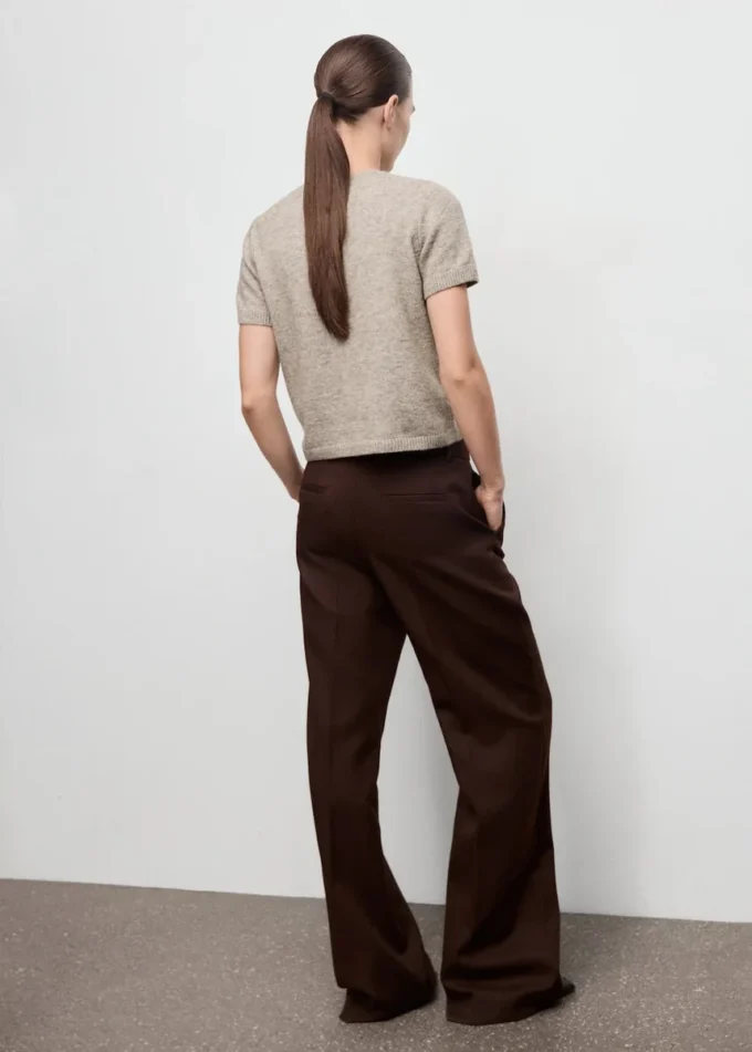 Pletený svetr s krátkými rukávy Pletený svetr s krátkými rukávy