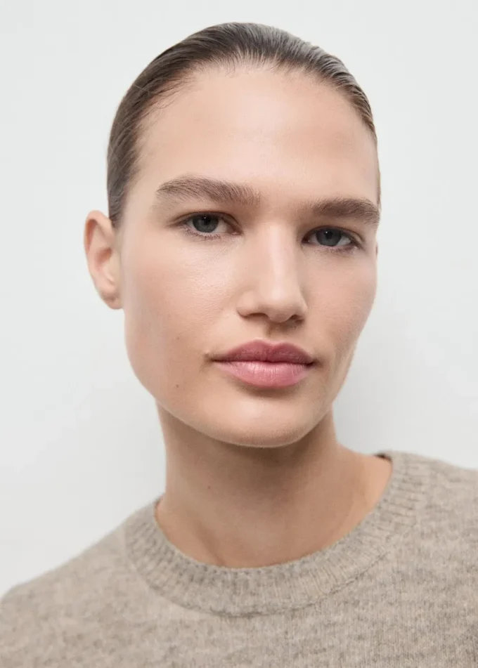 Pletený svetr s krátkými rukávy Pletený svetr s krátkými rukávy