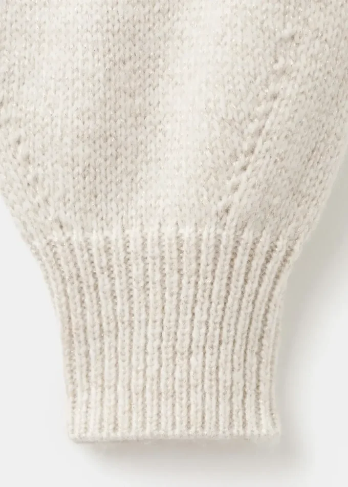 Pletený svetr s lesklými detaily Pletený svetr s lesklými detaily