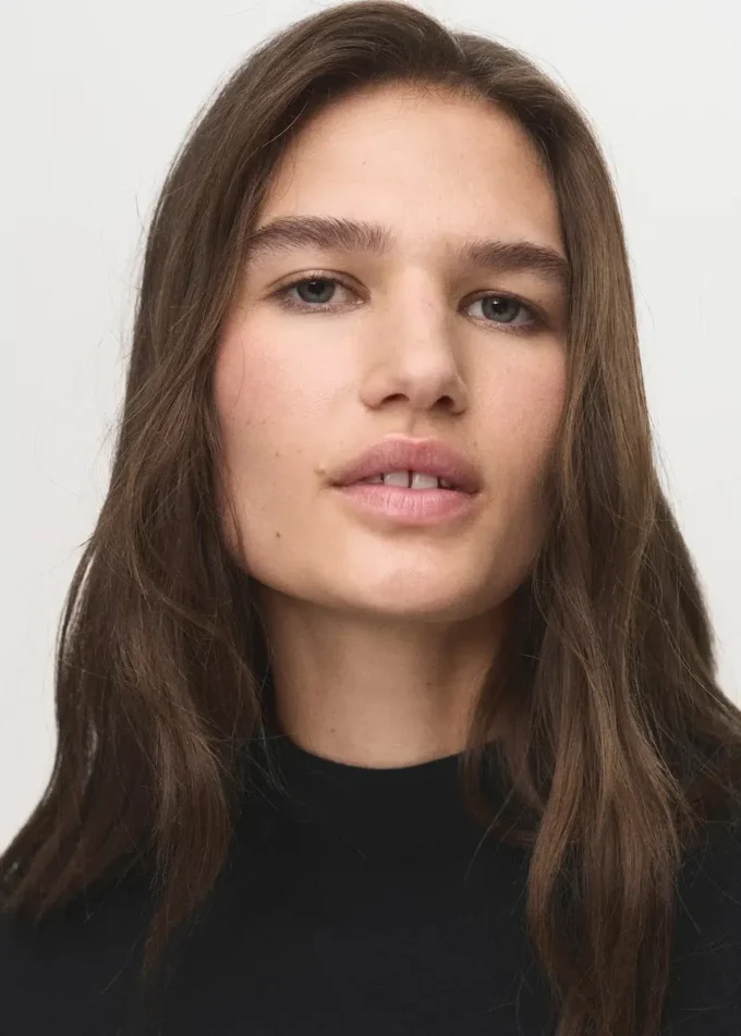 Pletený svetr s perkinsovým výstřihem Pletený svetr s perkinsovým výstřihem