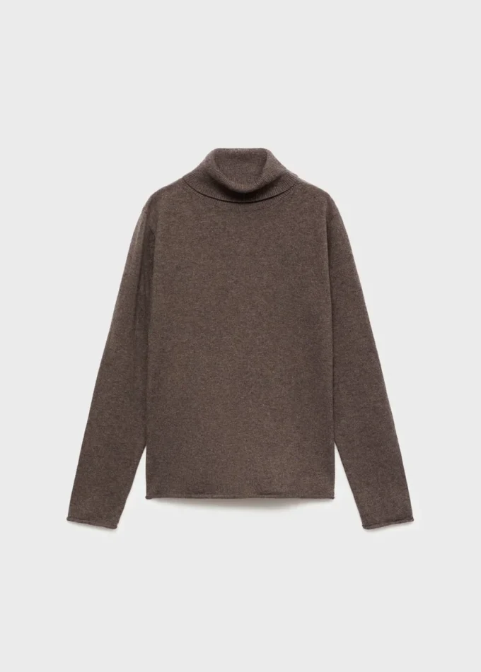 Pletený svetr s rolákem Pletený svetr s rolákem