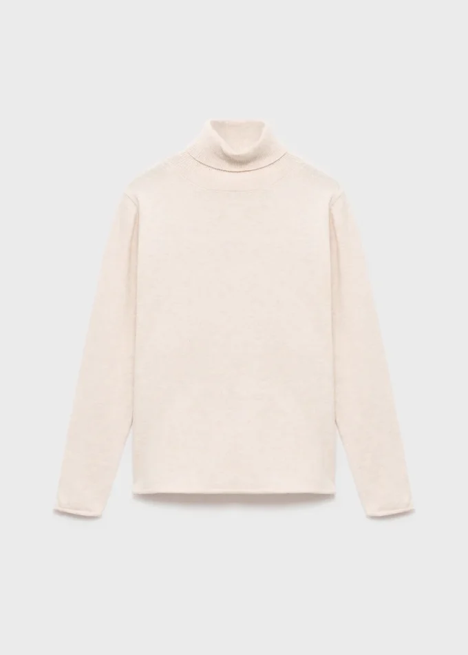 Pletený svetr s rolákem Pletený svetr s rolákem