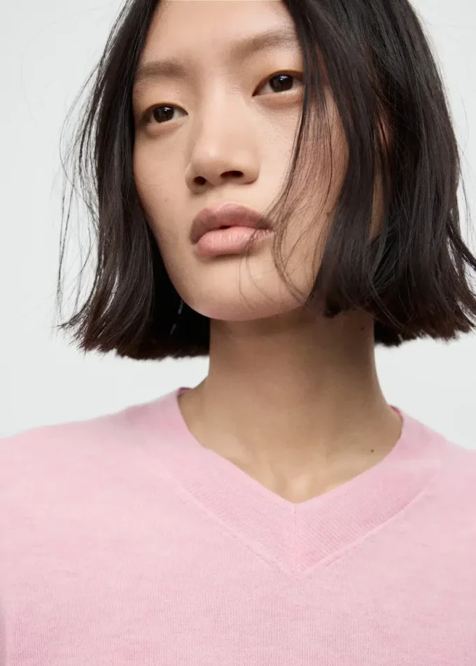 Pletený svetr s výstřihem do V Pletený svetr s výstřihem do V