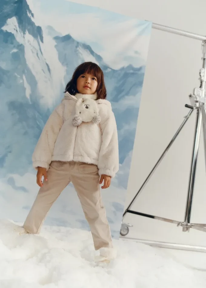 Pletený šátek s medvídky Pletený šátek s medvídky