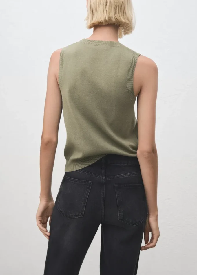 Pletené top s ramínky Pletené top s ramínky