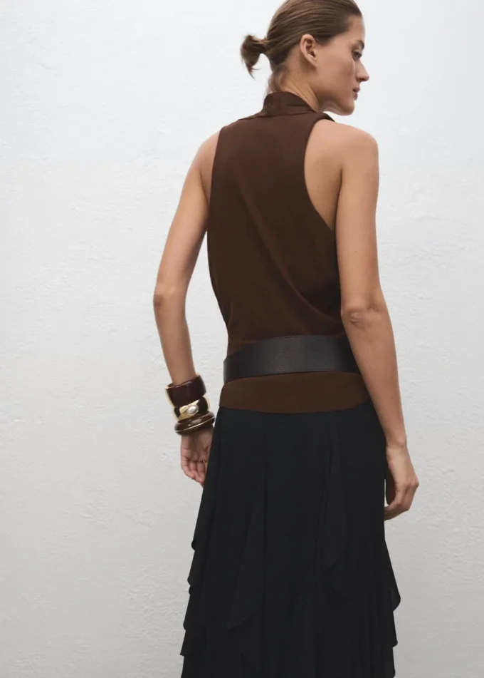 Pletené tričko s výstřihem do V Pletené tričko s výstřihem do V