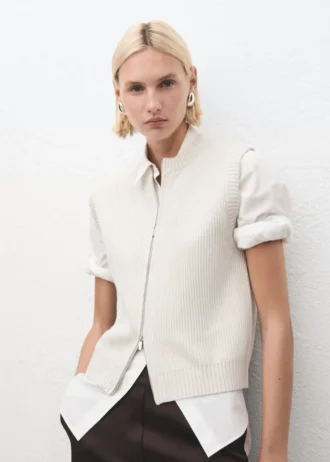 Pletená vesta se zipem