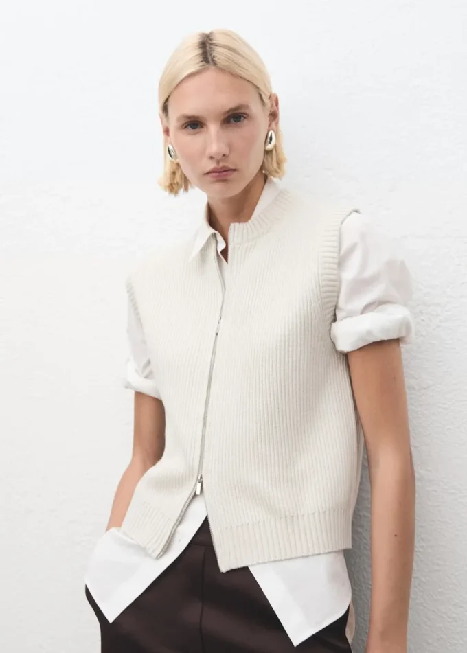 Pletená vesta se zipem Pletená vesta se zipem