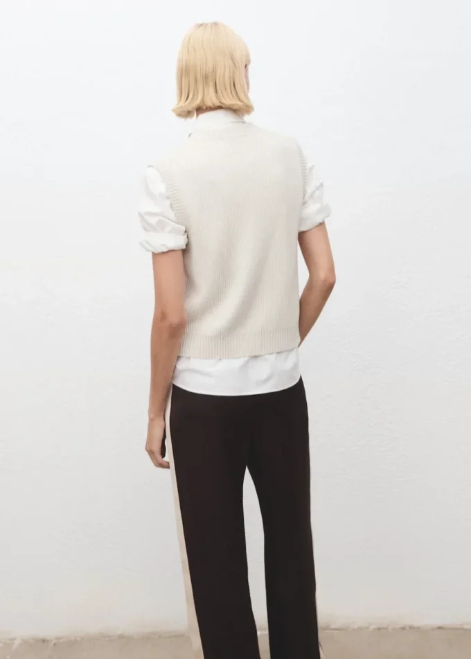 Pletená vesta se zipem Pletená vesta se zipem