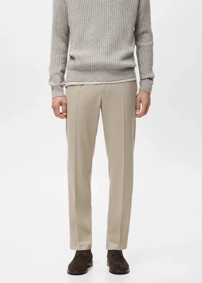 Pohodlné kalhoty s pravidelným střihem Pohodlné kalhoty s pravidelným střihem