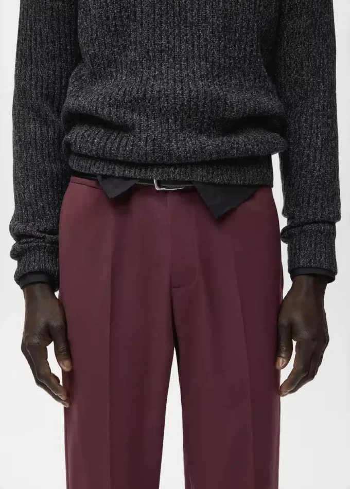 Pohodlné kalhoty s pravidelným střihem Pohodlné kalhoty s pravidelným střihem