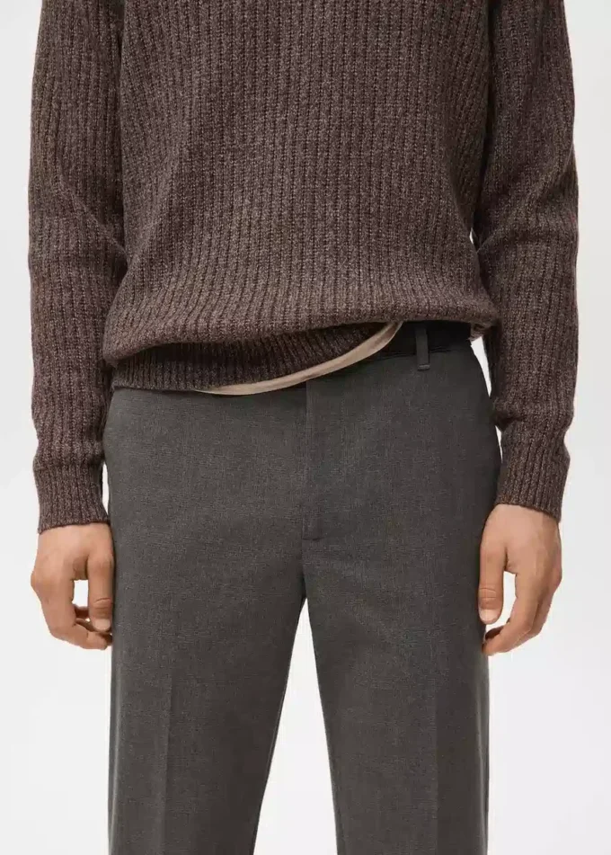 Pohodlné kalhoty s pravidelným střihem Pohodlné kalhoty s pravidelným střihem