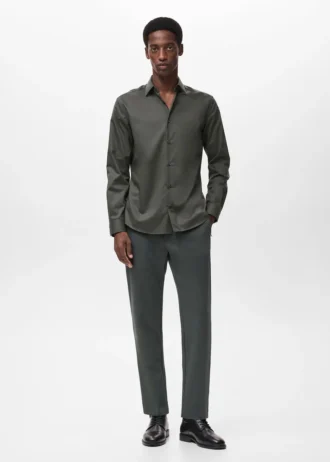 Pohodlná strečová košile, která se nemusí žehlit