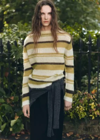 Poloprůsvitný svetr z alpaky Poloprůsvitný svetr z alpaky