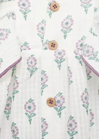 Potisknuté šaty a plenkové kalhotky Potisknuté šaty a plenkové kalhotky