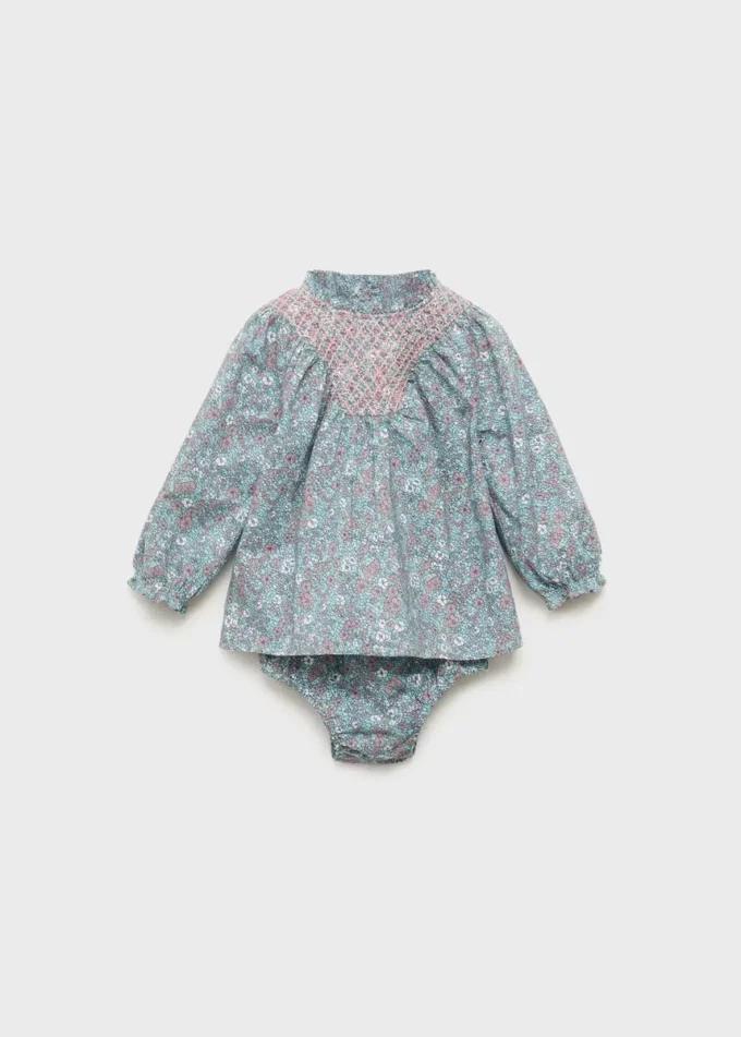 Potisknuté šaty a plenkové kalhotky Potisknuté šaty a plenkové kalhotky