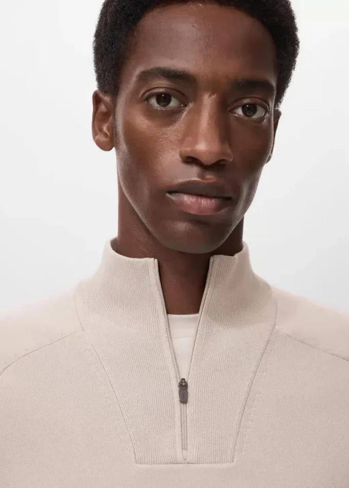 Prodyšný svetr se zipem