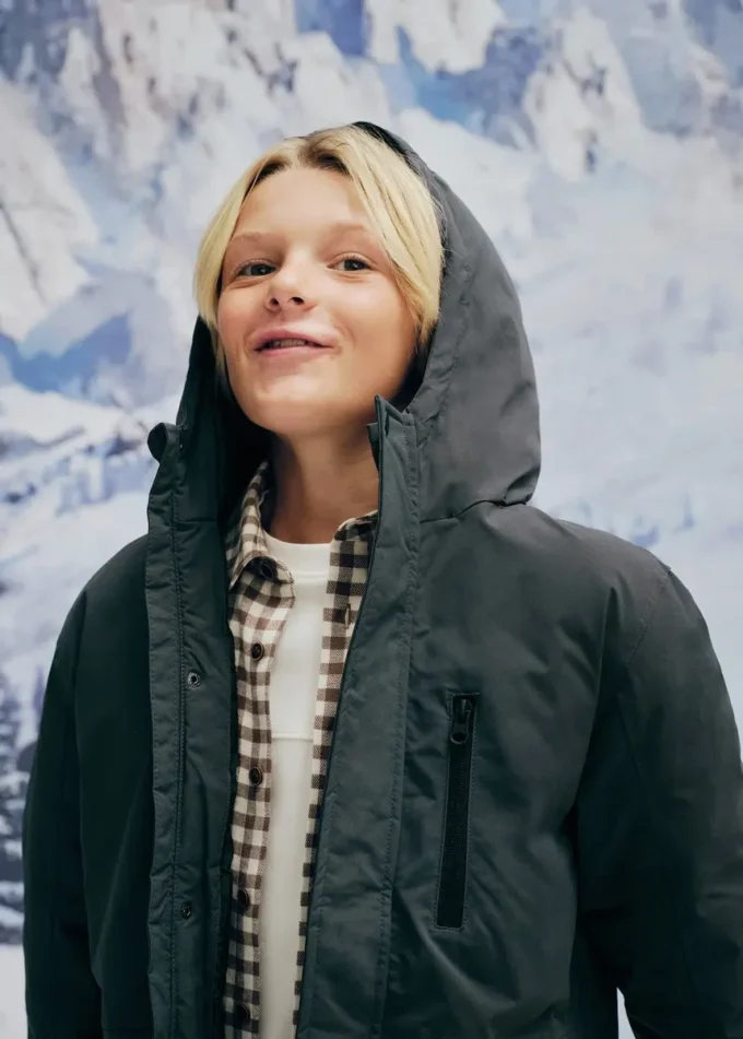 Prošívaná bunda s kapsami