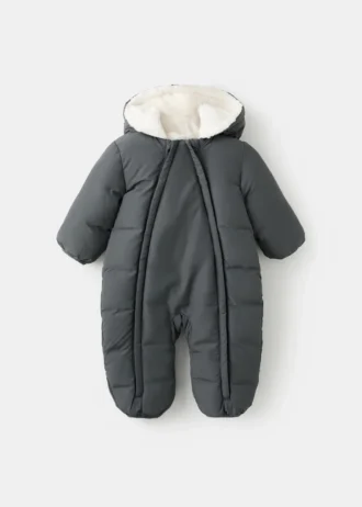 Prošívaná mikina s kapucí s kožešinou