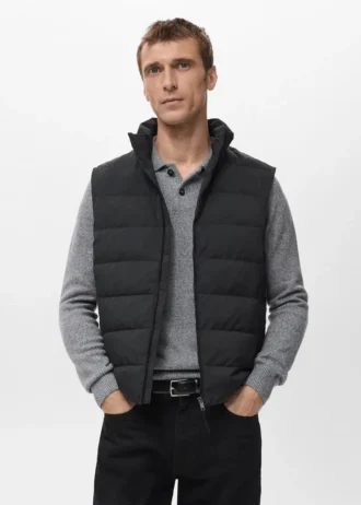 Prošívaná vesta s péřovou a prachovou výplní Prošívaná vesta s péřovou a prachovou výplní