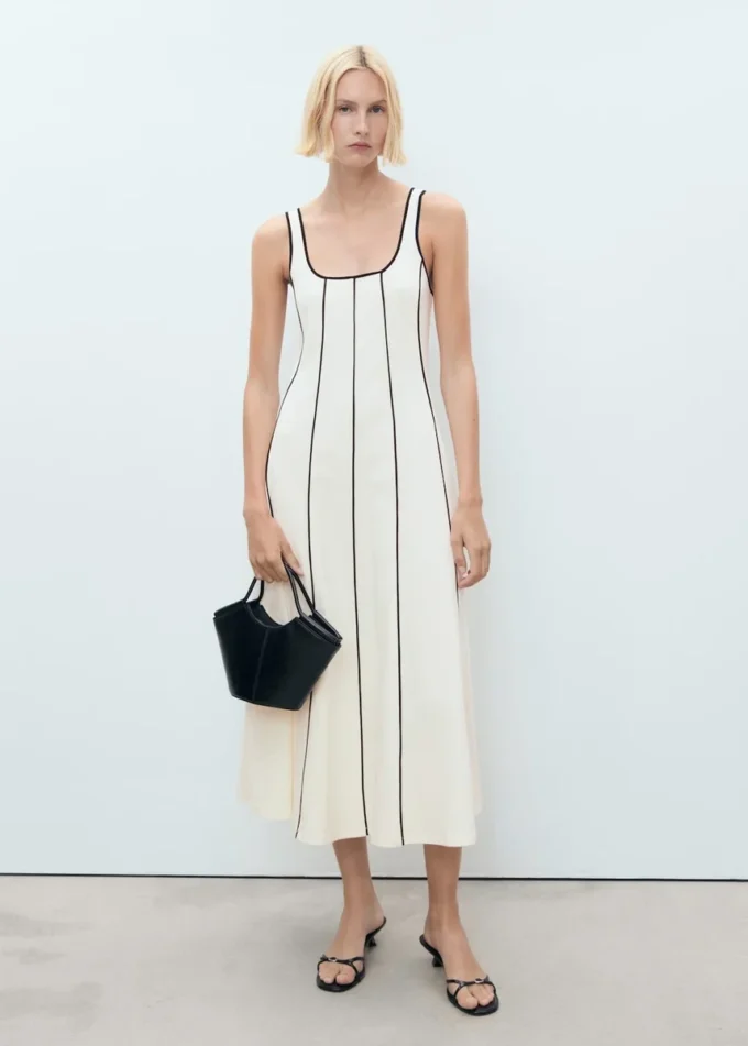 Pruhované bavlněné šaty Pruhované bavlněné šaty