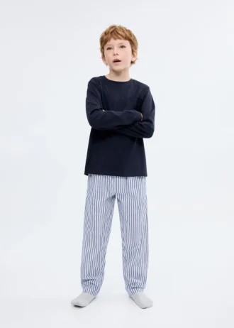 Pruhované dlouhé pyžamo