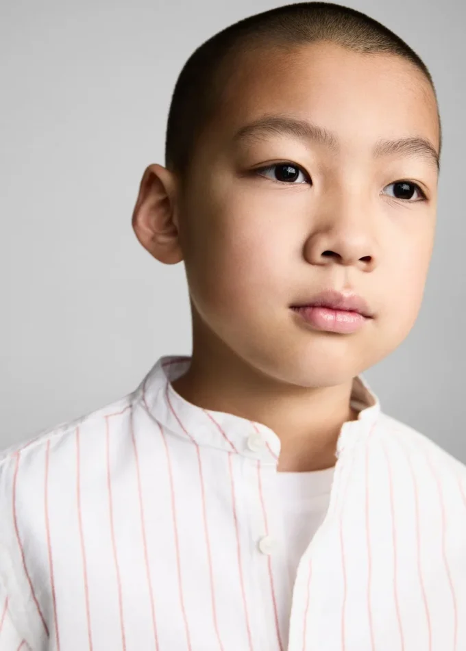 Pruhovaná košile s mao límcem