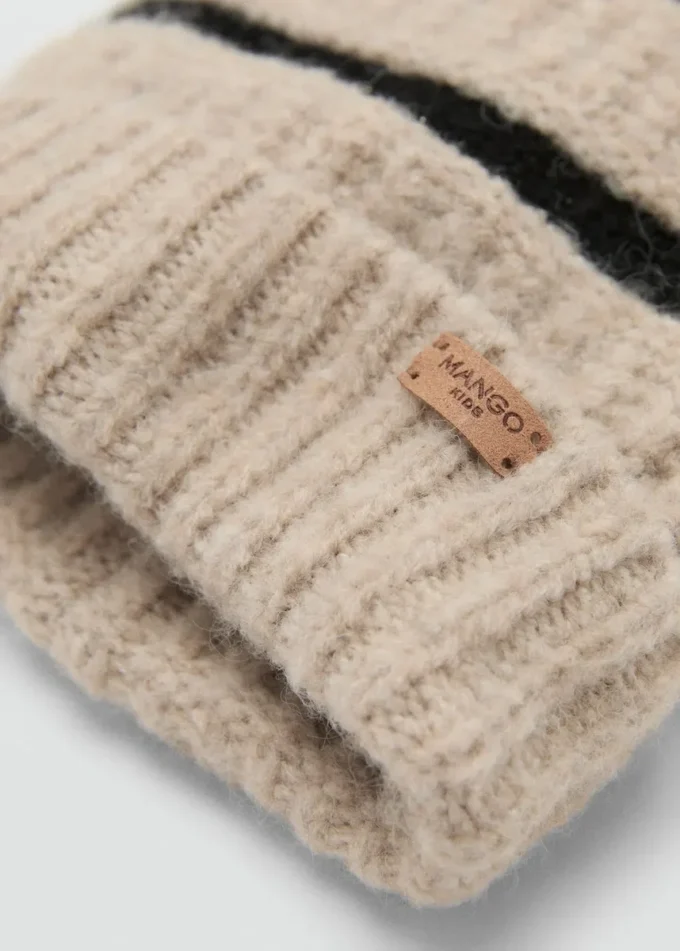 Pruhovaná pletená čepice Pruhovaná pletená čepice