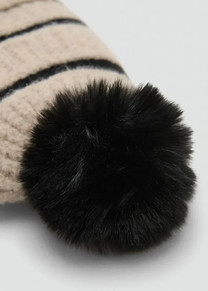 Pruhovaná pletená čepice Pruhovaná pletená čepice