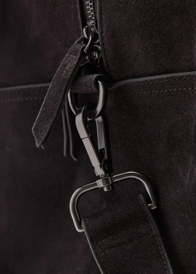 Pruhovaný svetr z jemné pleteniny Pruhovaný svetr z jemné pleteniny