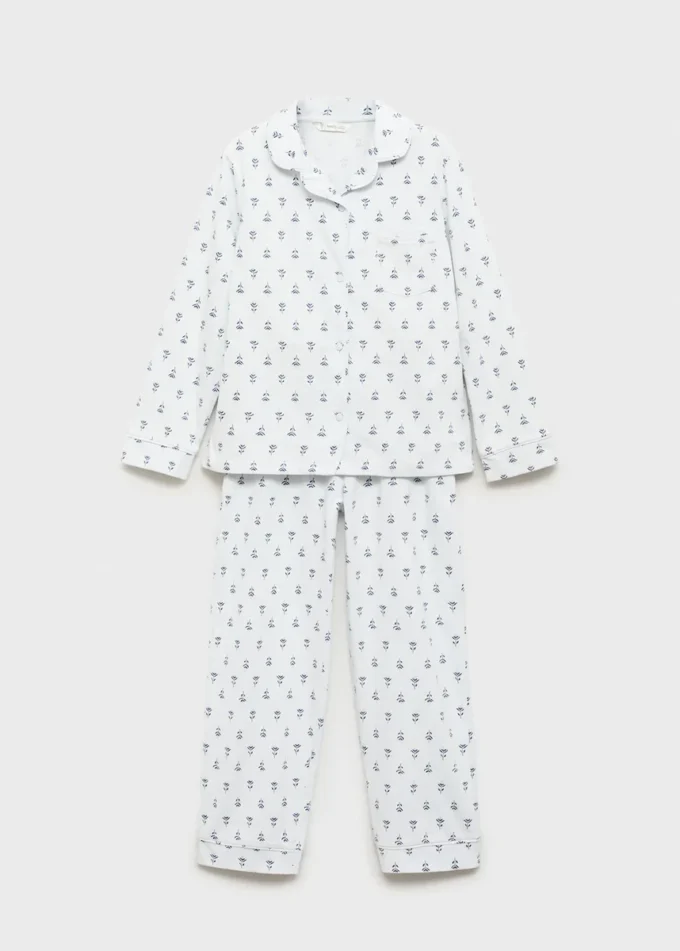 Pyžamo s květinovým potiskem