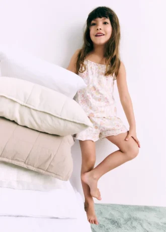 Pyžamo s květinovým potiskem