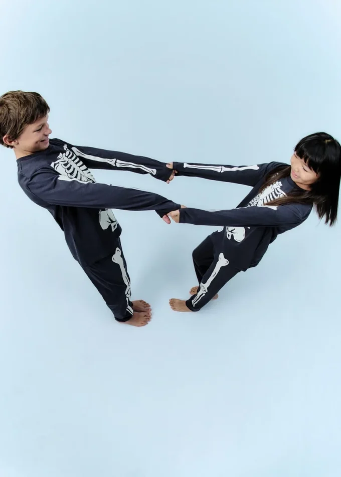 Pyžamo se skeletem, které svítí ve tmě Pyžamo se skeletem, které svítí ve tmě