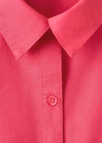 Růžové šaty s volánky