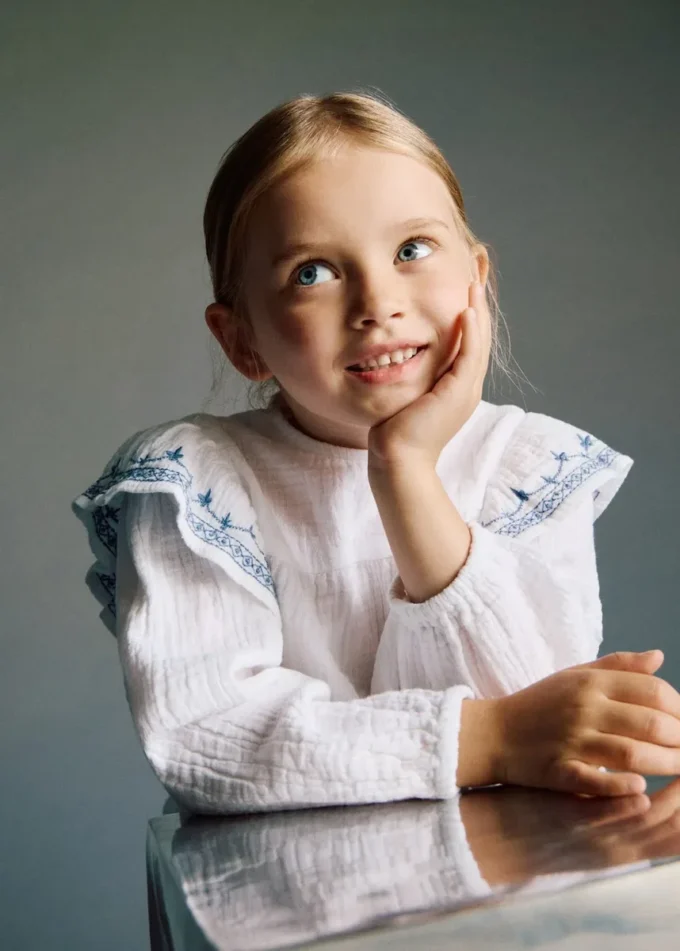 Růžová vyšívaná halenka