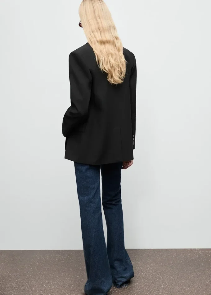 Rovný blejzr s kapsami s klopami Rovný blejzr s kapsami s klopami