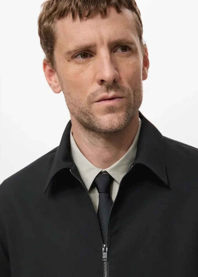 Rovná bunda s kapsami Rovná bunda s kapsami