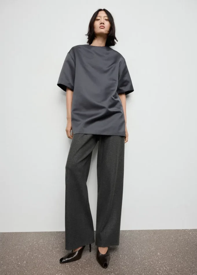 Rovné kalhoty s elastickým pasem Rovné kalhoty s elastickým pasem