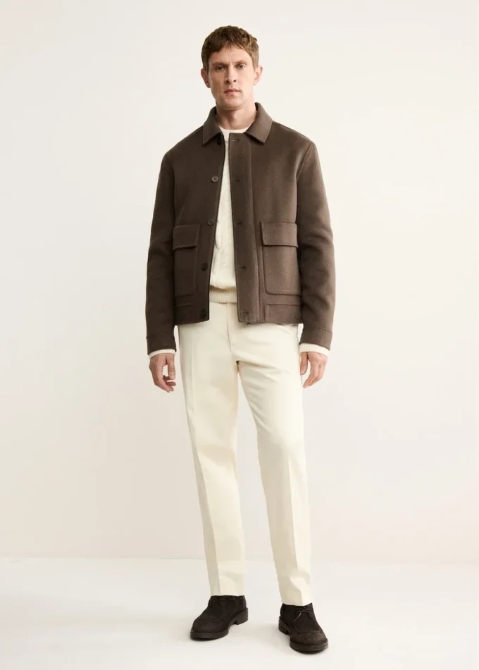 Ručně šitá vlněná bunda s kapsami Ručně šitá vlněná bunda s kapsami