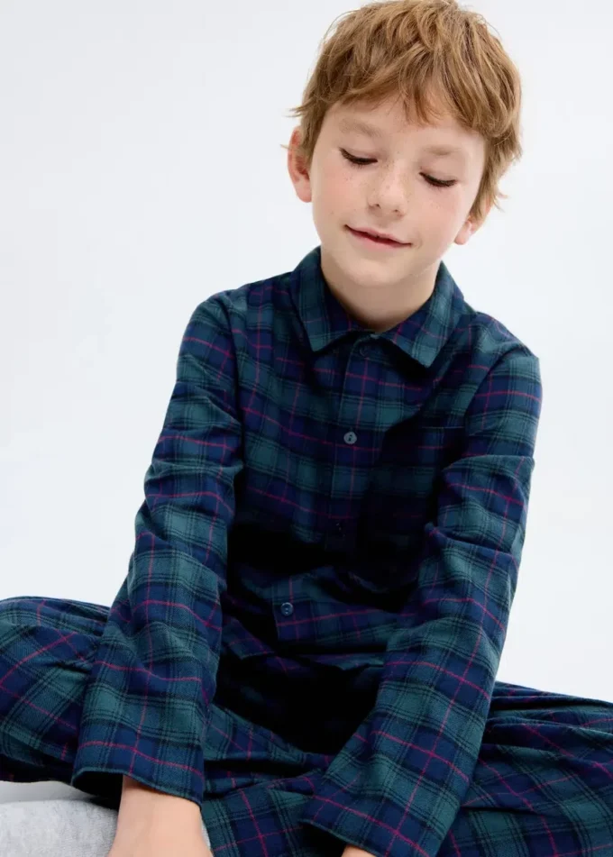 Sada dlouhých kostkovaných pyžam Sada dlouhých kostkovaných pyžam