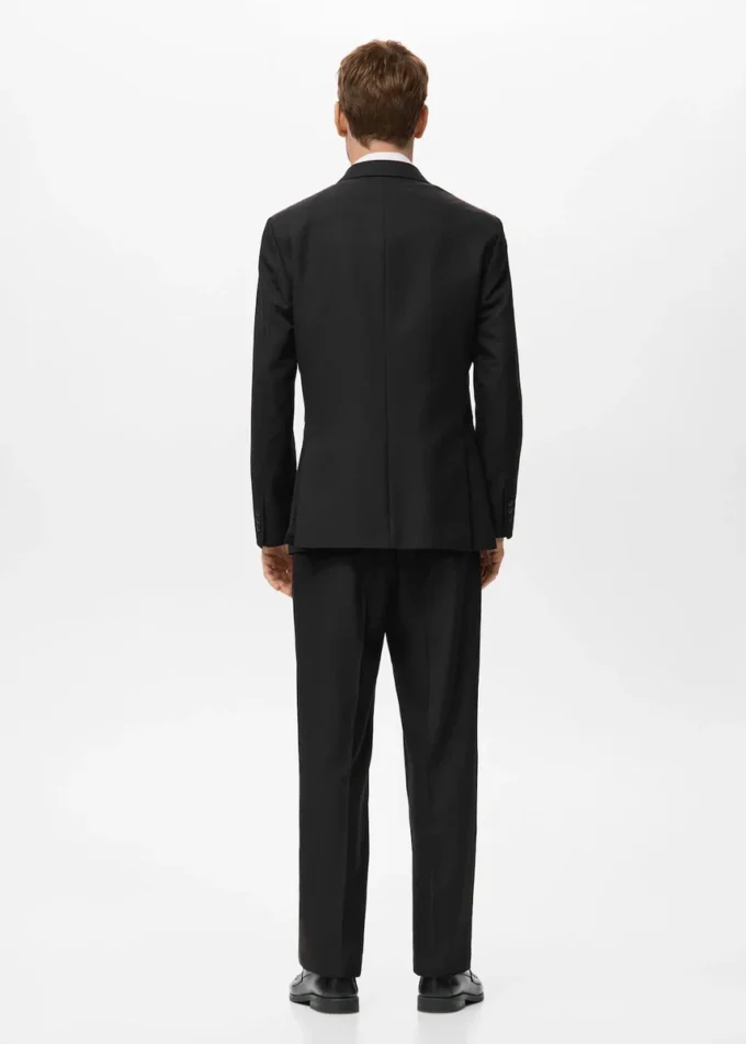 Sako s dvojitým zapínáním a regular střihem Sako s dvojitým zapínáním a regular střihem